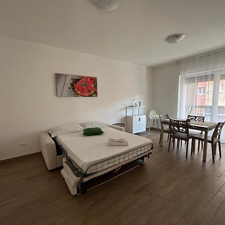 Residence Petroni 16 Барі Екстер'єр фото