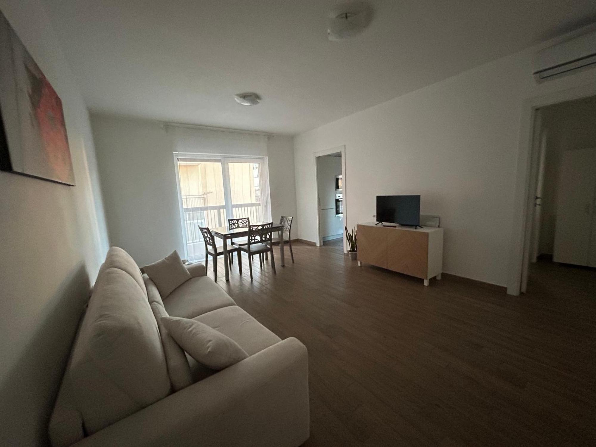 Residence Petroni 16 Барі Екстер'єр фото